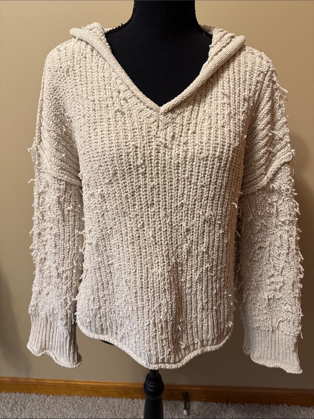 POL Cream Hooded V-Neck Textured Knit Pullover
